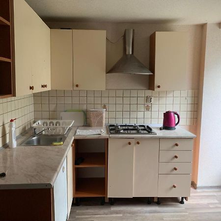 Cozy Studio Apartment Krasków Exterior foto